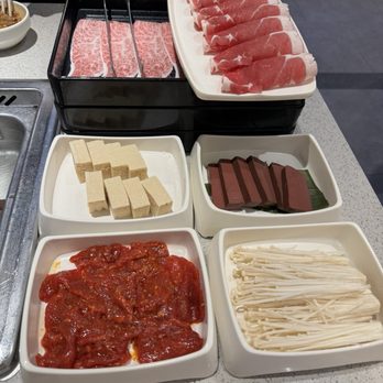 Haidilao Hotpot Seattle - Hot Pot Near Me - Seattle, Washington