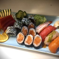 Makalu Kitchen - Bento