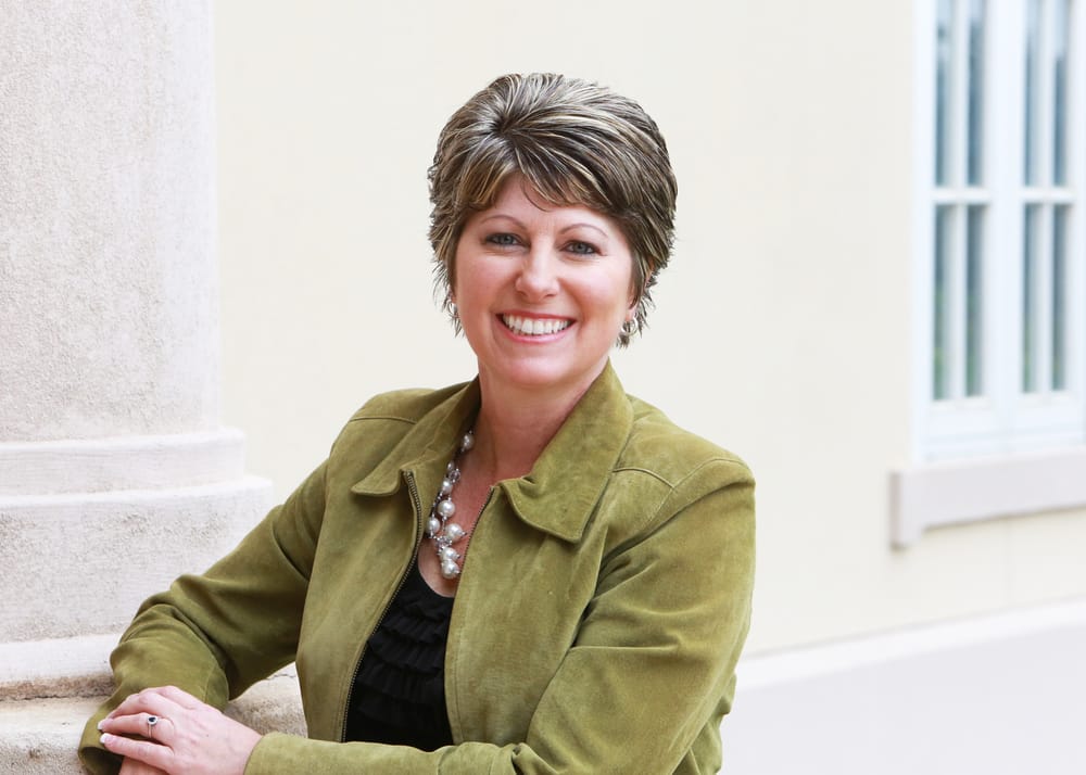 SUE BONZELL REALTOR AT TERRA FIRMA GLOBAL PARTNERS 130 Petaluma Ave