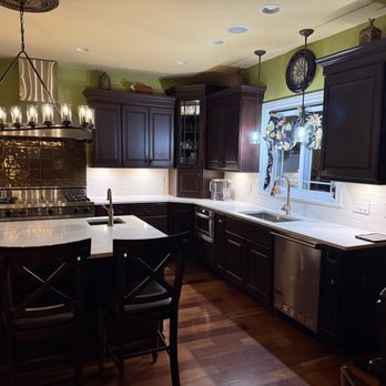 Busenbark Flooring & Granite - New kitchen countertops and subway tile back splash - Carpeting Near Me - Farmington, Missouri Busenbark Flooring & Granite - New kitchen countertops and subway tile back splash - Carpeting Near Me - Farmington, Missouri