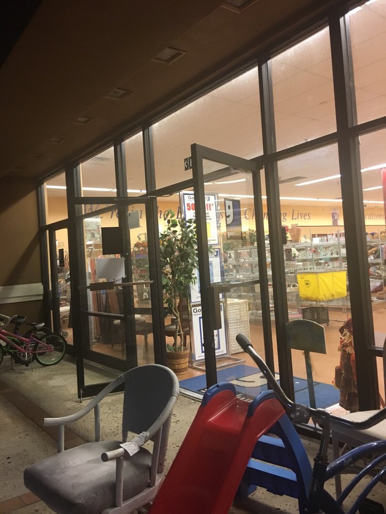 GOODWILL PALM CITY STORE & DONATION CENTER Updated September 2024