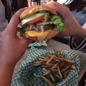 Casper's and Runyon's Nook - The nooky burger with all the fixings and their insanely delicious fries - Dive Bars Near Me - Saint Paul, Minnesota Casper's and Runyon's Nook - The nooky burger with all the fixings and their insanely delicious fries - Dive Bars Near Me - Saint Paul, Minnesota