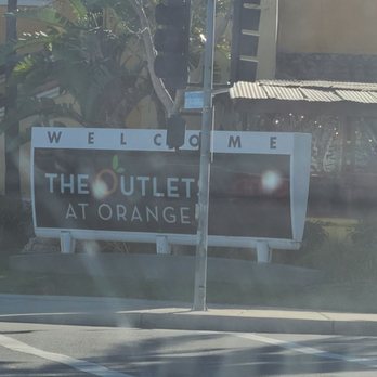 The Outlets at Orange - Shopping Centers Near Me - Orange, California