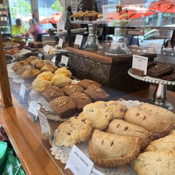 Clementine - Pastries baked fresh daily - Bakeries Near Me - Los Angeles, California Clementine - Pastries baked fresh daily - Bakeries Near Me - Los Angeles, California