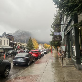 Public House - Outside restaurant - Pubs Near Me - Crested Butte, Colorado Public House - Outside restaurant - Pubs Near Me - Crested Butte, Colorado