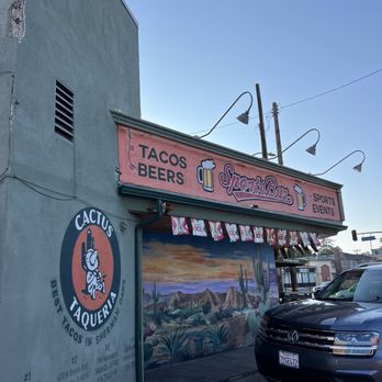 Cactus Taqueria - Mexican Near Me - Los Angeles, California