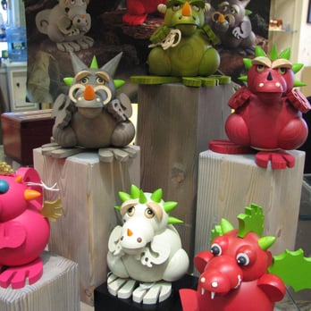 Ursel's Web - German Dragon smokers - Art Galleries Near Me - Middletown, Connecticut