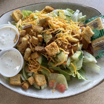 Iron Skillet - House salad - Salad Near Me - Kingdom City, Missouri Iron Skillet - House salad - Salad Near Me - Kingdom City, Missouri