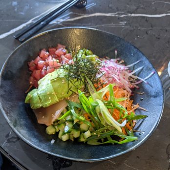 Rundle Bar - Poke tuna bowl - Lounges Near Me - Banff, Alberta Rundle Bar - Poke tuna bowl - Lounges Near Me - Banff, Alberta