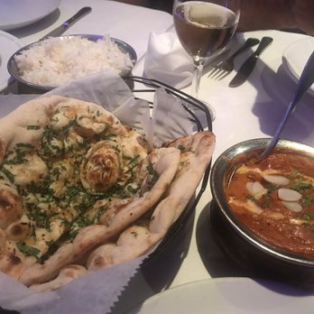 Bombay Darbar - Garlic naan butter chicken and rice - Indian Near Me - Miami, Florida