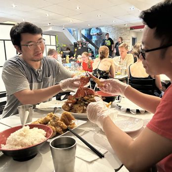 Chez Chili - Chinese Near Me - Montreal, Quebec Chez Chili - Chinese Near Me - Montreal, Quebec