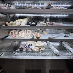 Abbruzzi & Giunta's Italian Market