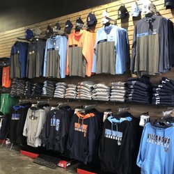 lacrosse clothes store