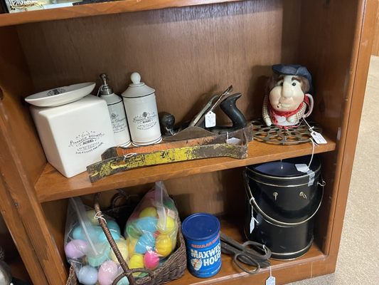 Miss Ruby's Antique & Collectibles by null