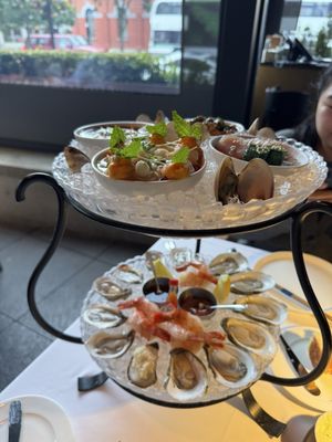 Marilena Cafe & Raw Bar by null
