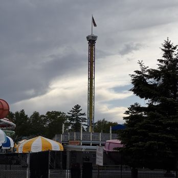 Funtown Splashtown USA - Dragons Decent - Amusement Parks Near Me - Saco, Maine
