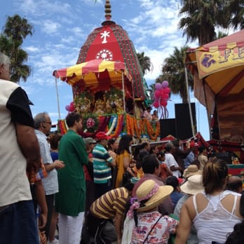 Venice Beach Boardwalk - Indian Festival At Venice Beach - Beaches Near Me - Venice, California Venice Beach Boardwalk - Indian Festival At Venice Beach - Beaches Near Me - Venice, California