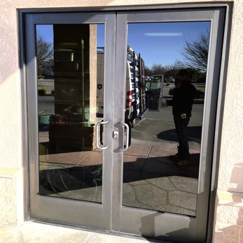 King City Glass Services - Commercial Door - Auto Glass Services Near Me - King City, California King City Glass Services - Commercial Door - Auto Glass Services Near Me - King City, California