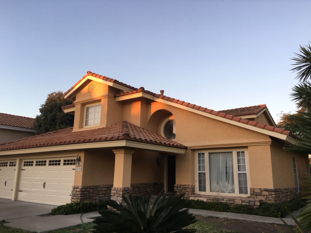 Slide of Premier Roofing of California