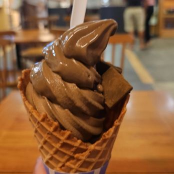 Nana's Green Tea - Hojicha with chocolate - Coffee & Tea Near Me - Honolulu, Hawaii Nana's Green Tea - Hojicha with chocolate - Coffee & Tea Near Me - Honolulu, Hawaii