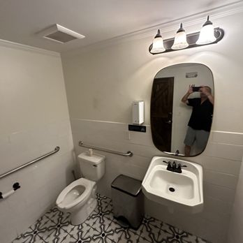 The Drunken Horse - I always like to look at bathrooms of restaurants, this was clean and had plenty of toilet paper on the shelf - Wine Bars Near Me - St. Augustine, Florida