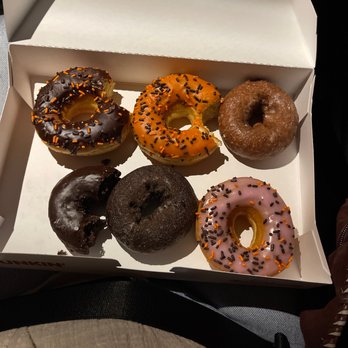 Dunkin' - Cardboard donuts - Donuts Near Me - Rancho Cucamonga, California Dunkin' - Cardboard donuts - Donuts Near Me - Rancho Cucamonga, California