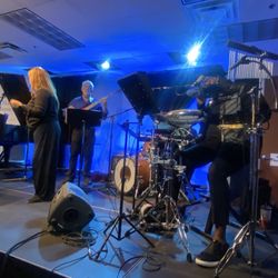 Pinnacle Peak Music Lab - Live band