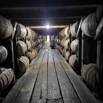 Kentucky Bourbon Boys - Tours Near Me