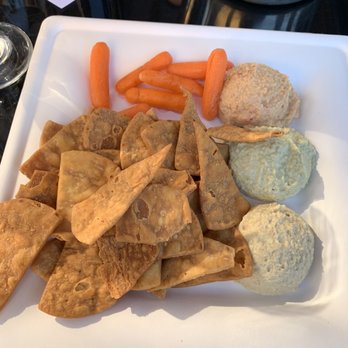 Lorimar Vineyards and Winery - Hummus plate - Wineries Near Me - Temecula, California Lorimar Vineyards and Winery - Hummus plate - Wineries Near Me - Temecula, California