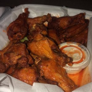 Photo of Backstreets Pub & Grill - Clemson, SC, United States. Wings