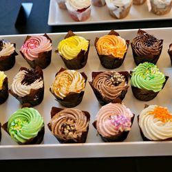 Bliss Baked Goods - Assorted cupcakes