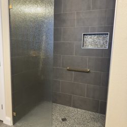 Royal Glass & Shower Door
