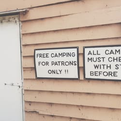The Royal Hotel - So awesome! Free camping for patrons