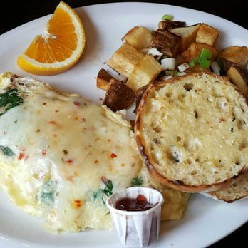 Oliver's Cafe - Spinach and mushroom omelet. - Breakfast & Brunch Near Me - Portland, Oregon Oliver's Cafe - Spinach and mushroom omelet. - Breakfast & Brunch Near Me - Portland, Oregon