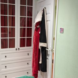 JT Decorators - Small wardrobe with curtains matching