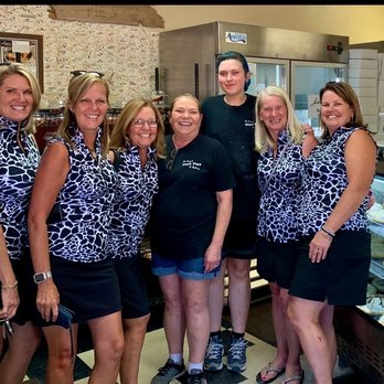 Veyo Pies - Stopped after golf for pie, 2 days in a row - Bakeries Near Me - Veyo, Utah Veyo Pies - Stopped after golf for pie, 2 days in a row - Bakeries Near Me - Veyo, Utah