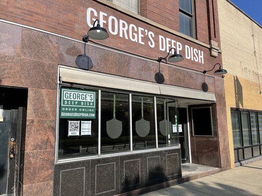 George's Deep Dish by null