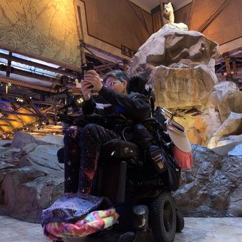 Mohegan Sun - Hotels Near Me - Uncasville, Connecticut Mohegan Sun - Hotels Near Me - Uncasville, Connecticut