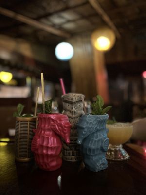 Trader Vic's by null