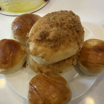 Cherry Blossom Bakery - Bakeries Near Me - San Francisco, California