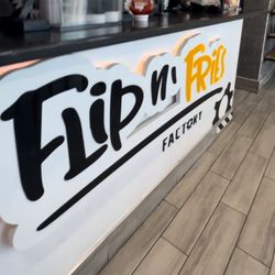 Flipn' Fries Factory - Flip n' Fries