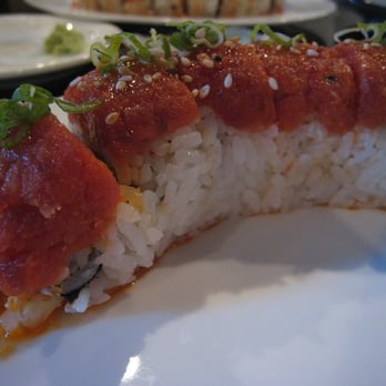 Yanagi - Firecracker Roll Closeup - Sushi Bars Near Me - Austin, Texas
