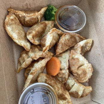 K - Manna - 17.2. Fried Dumplings 12pc - Korean Near Me - Columbia, Maryland