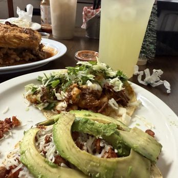 Taco Man - Al Pastor and Shrimp Taco with Cucumber agua - Food Trucks Near Me - Madera, California