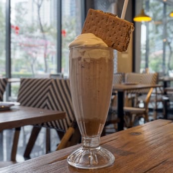 Crisp on 28th - Breakfast & Brunch Near Me - Taguig, NCR Crisp on 28th - Breakfast & Brunch Near Me - Taguig, NCR