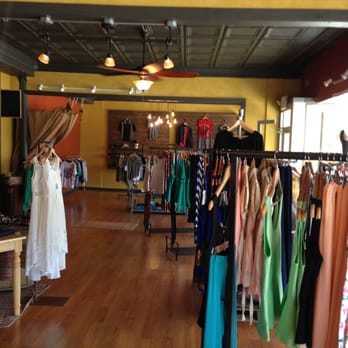 LaynaBella's - Women's Clothing Near Me - Ottawa, Illinois