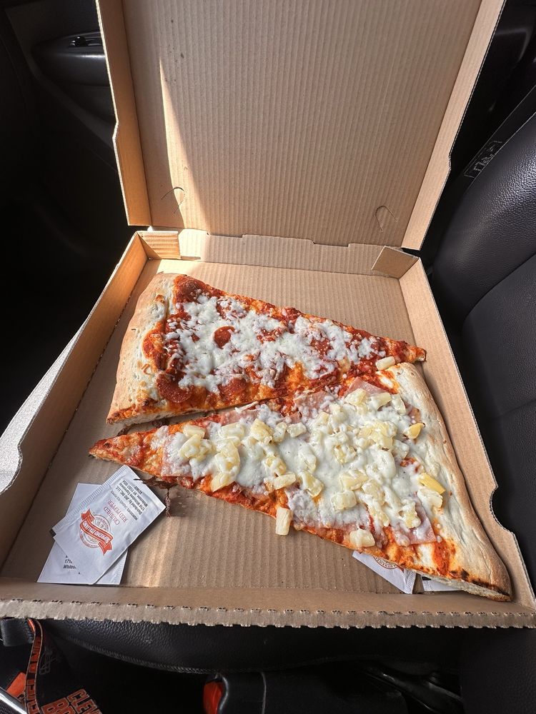 Rosa Giant Pizza