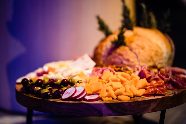 Catering Unlimited by null