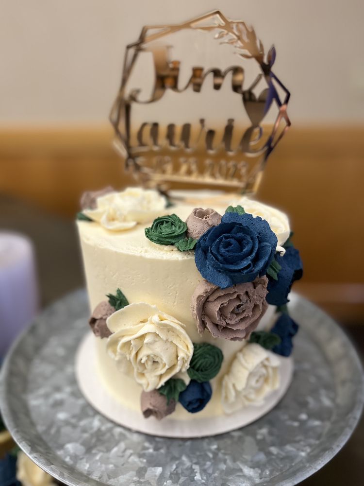 KATE’S BAKES Updated October 2024 32 Photos Plymouth, Minnesota