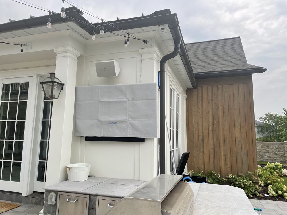 SMART HOME ESSENTIALS Updated September 2024 12 Photos 1226 W